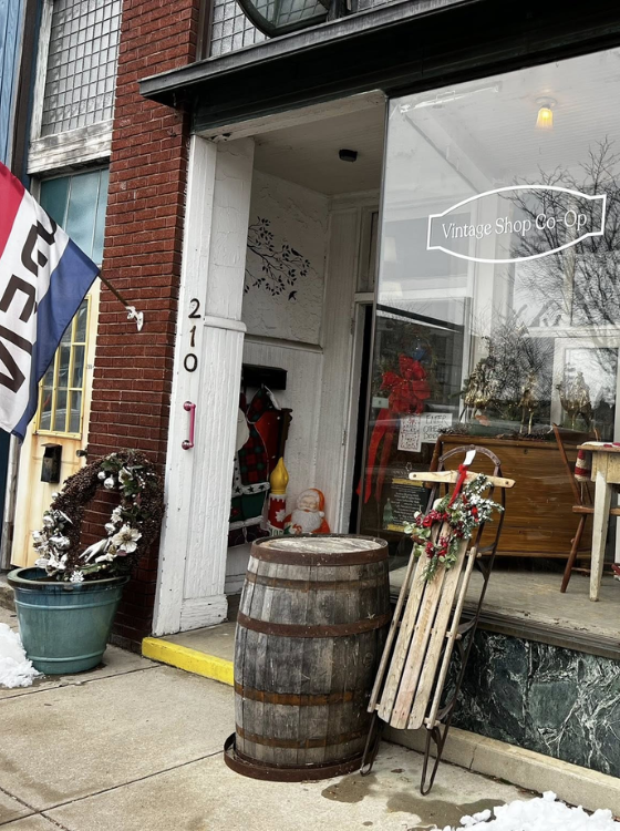 Vintage Shop Co-Op's photo